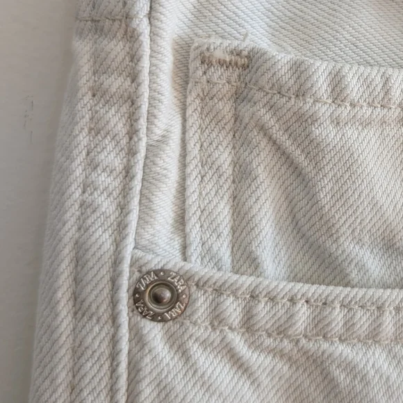 NWOT Zara Denim with Fabric Trim Raw Hem Jeans Ankle Cropped Size 4 Small - Picture 8 of 17